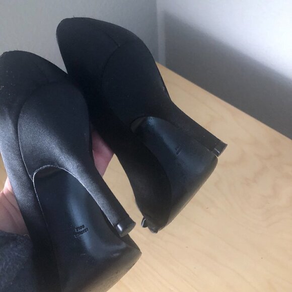 Tahari Sloan Satin Peep Toe Pumps - Whimsigoth Pin Up - Picture 8 of 14